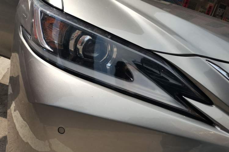 Used Lexus ES 2023 200 Excellence Edition