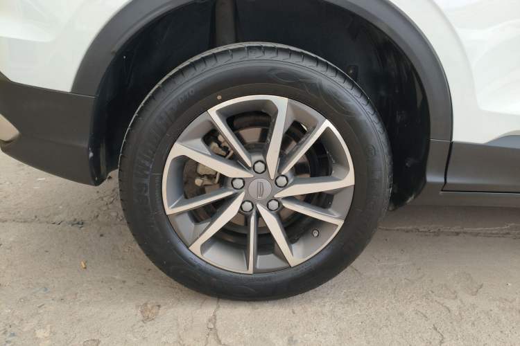 Used Geely Auto Coolray 2020 Facelift 240T DCT Hunter