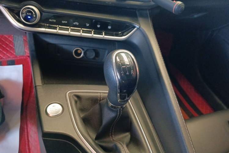 Used CHANGAN Eado 2020 PLUS 1.6L GDI Manual Luxury Model
