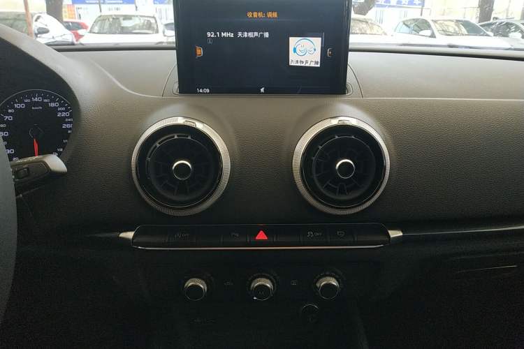 Used Audi A3 2020 Sportback 35 TFSI Fashion Edition China VI Emission Standard
