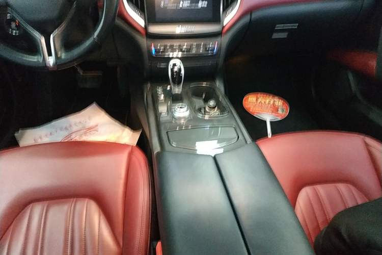 Used Maserati Ghibli 2017 3.0T Standard Edition
