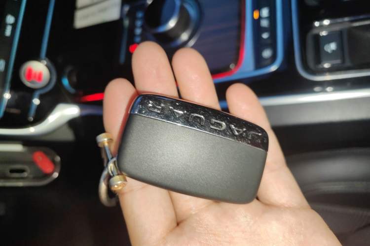 Used Jaguar XFL 2018 XFL 3.0 SC 340 PS Luxury Edition
