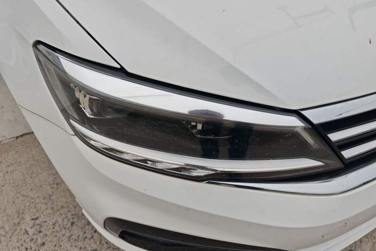 Used Volkswagen Lamando 2021 Revised Version 280TSI DSG Comfort Edition Right Front Headlight