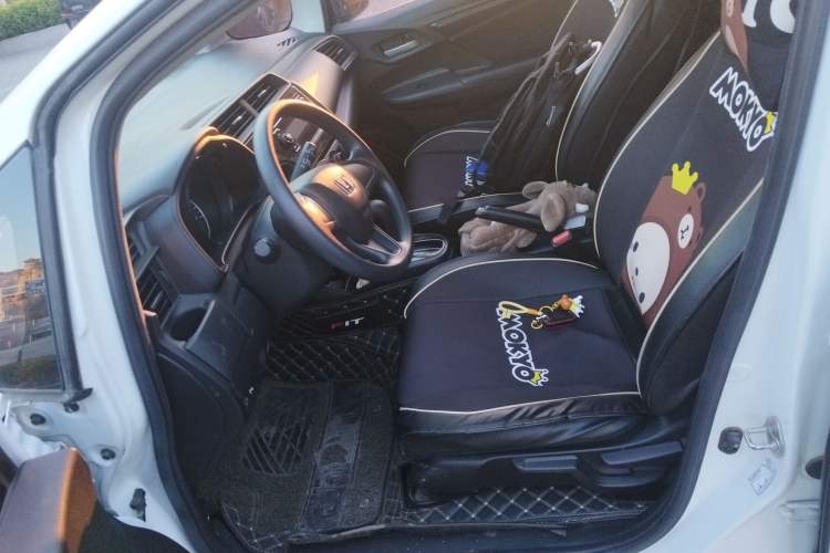 Used Honda Fit 2016 1.5L LXS CVT Comfort Sunroof Version