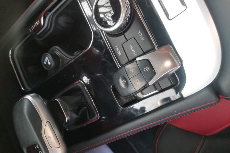 Used BAIC Off-Road BJ40 2020 2.0T Automatic Four-Wheel Drive Urban Hunter Edition Chivalrous Type Interior 1