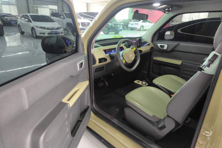 Used Geely Galaxy Panda 2024 200km Panda Rider