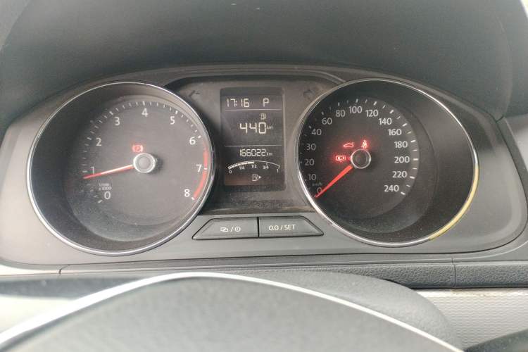 Used Volkswagen Gran Lavida 2015 1.6L Automatic Comfort Edition