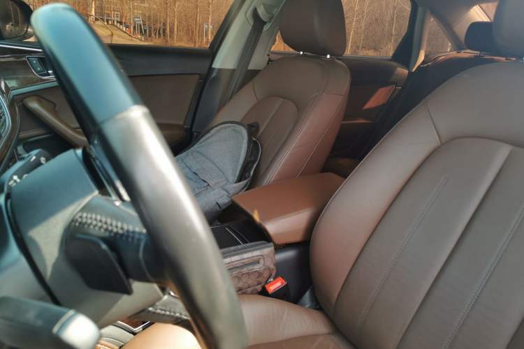 Used Audi A6L New Energy 2018 40 e-tron Left Front Seat