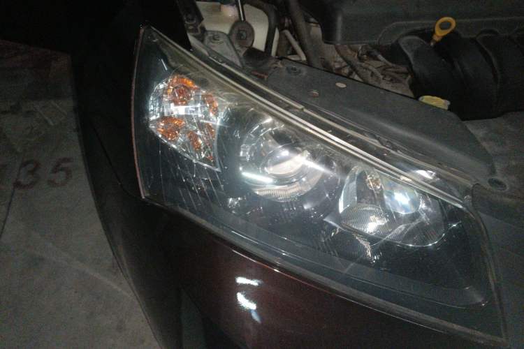 Used Geely Auto Classic Emgrand 2013 Sedan 1.8L CVT Elite Model
