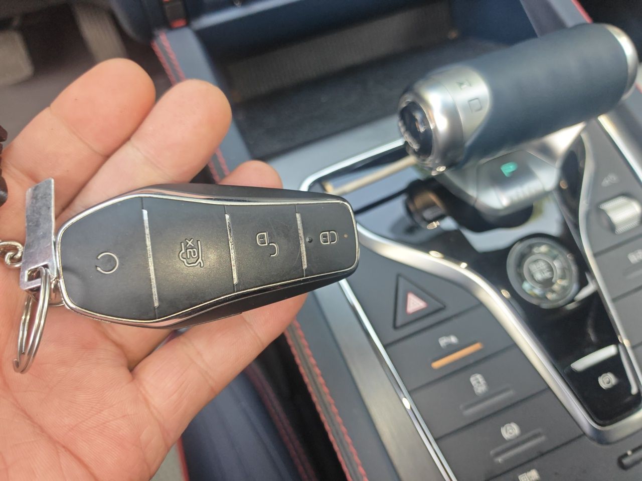 BYD Yuan PLUS 2022 510 km Luxury Version — снимка 20
