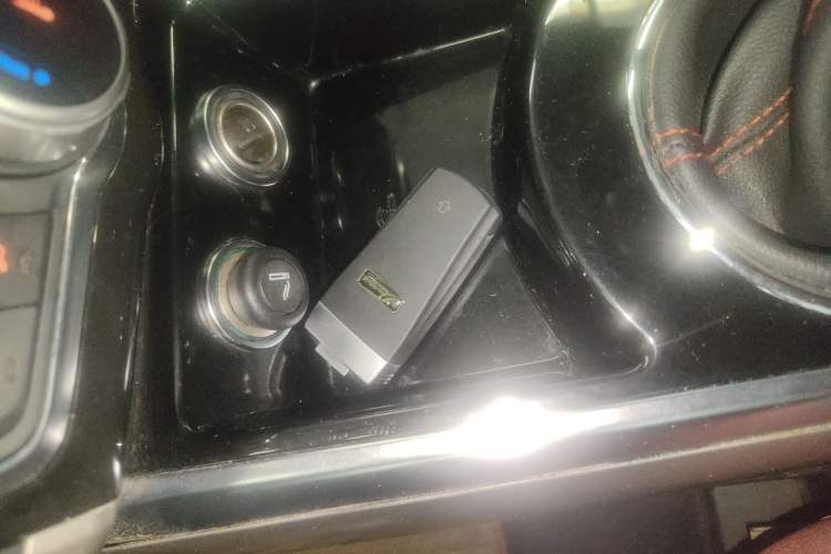 Used Zotye Domy X5 2017 Platinum Edition 1.5T Manual Luxury Model Vehicle Key