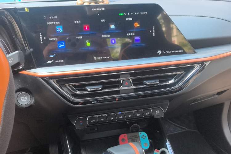 Used CHANGAN OSHAN X5 2022 Sport Edition 1.5T DCT Cyclone Assault