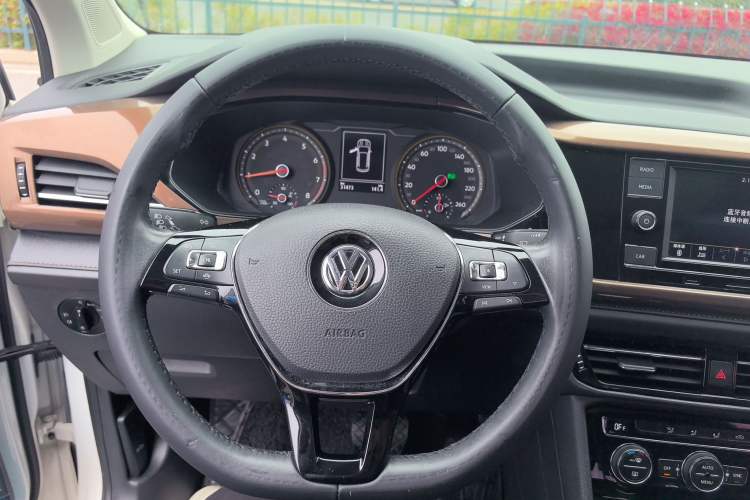 Used Volkswagen Tharu 2020 280TSI Two-Wheel Drive Comfort Edition China VI Standard
