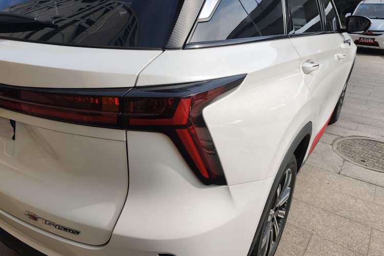 Used Changan CS75 PLUS 2022 2nd Generation 1.5T Automatic Luxury Edition
