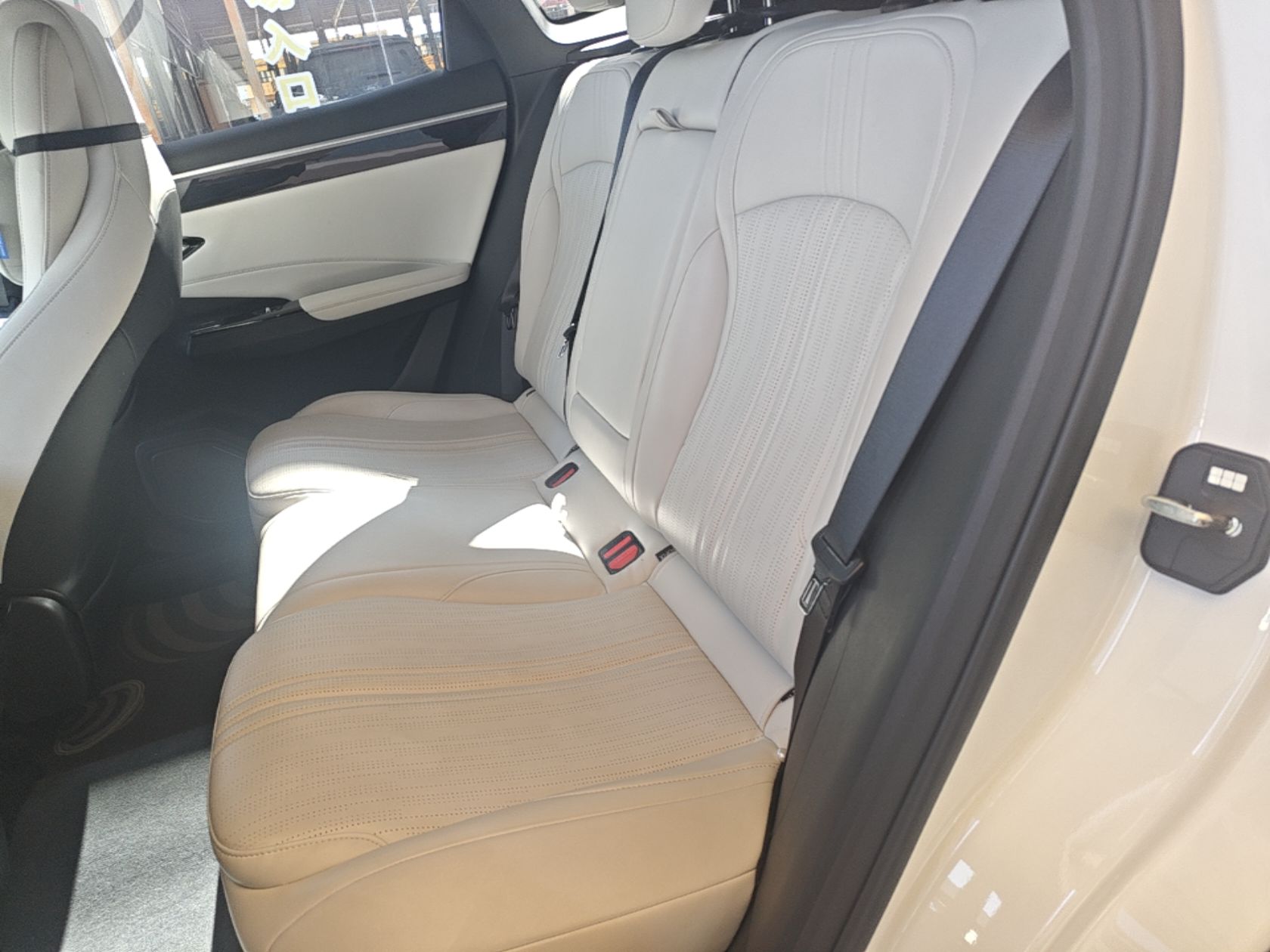 Geely Galaxy L7 2024 1.5T 115 km Starship Dragon Edition — снимка 20