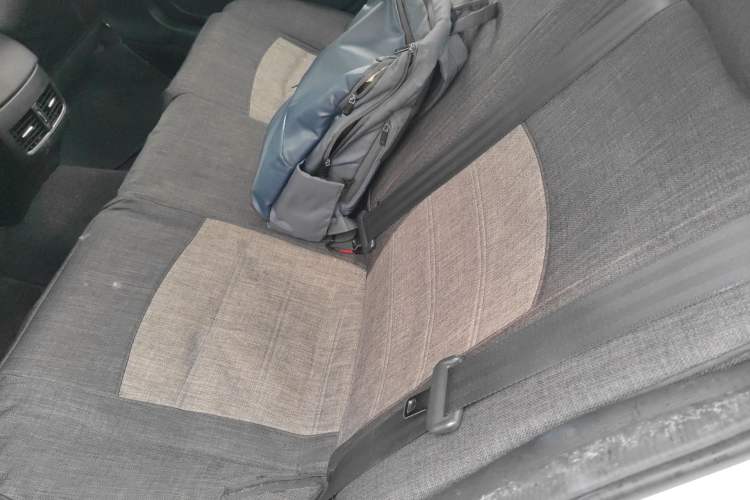 Used Mazda 3 Axela 2019 Cloud-Controlled Sedan 1.5L Automatic Luxury Model China VI Standard
