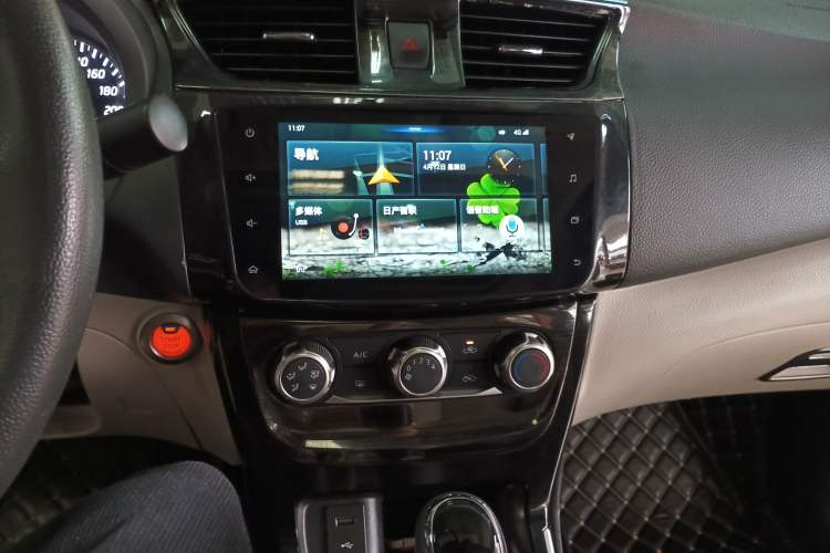 Used Nissan Sylphy 2019 1.6XV CVT Smart Connect Luxury Edition China VI Standard Audio And AC Panel