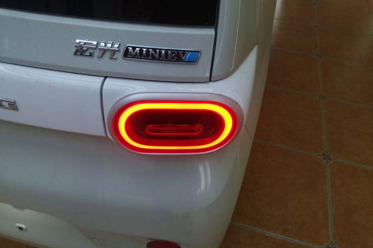 Used Wuling Hongguang MINIEV 2024 3rd Generation 215km Youth Edition