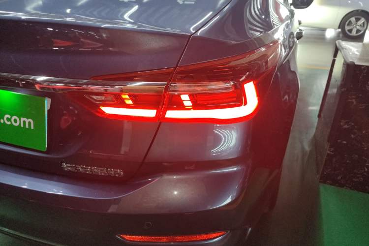 Used Ford Escort 2021 1.5L Automatic Diamond Edition Exterior 3