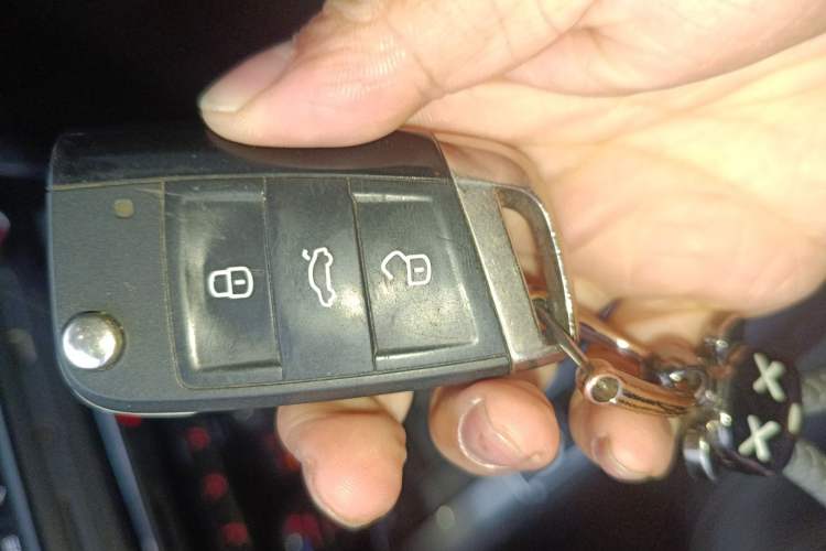 Used Volkswagen Passat 2017 330TSI DSG Luxury Edition
