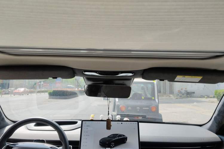 Used CHANGAN NEVO A07 2024 All-Electric "True Fragrance" Edition 710 Flagship Model Headliner