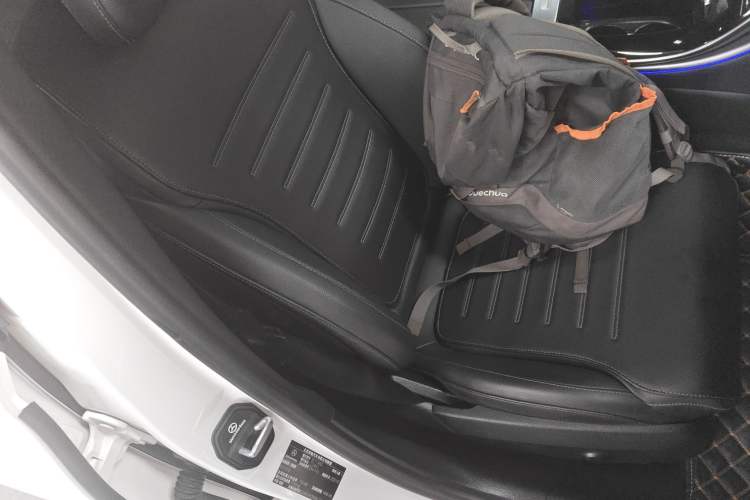 Used Mercedes-Benz C-Class 2022 Restyled C 260 L Sport Edition Right Front Seat