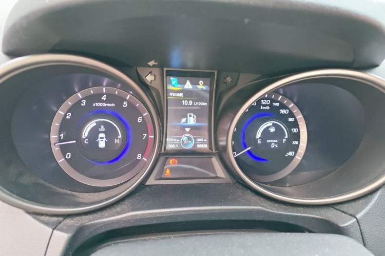 Used Changan CS75 2014 2.0L Manual Leading Version China IV Standard