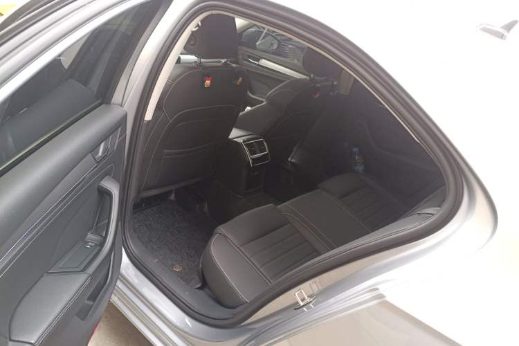 Used Skoda Superb 2023 Facelifted TSI280 DSG Luxury Edition
