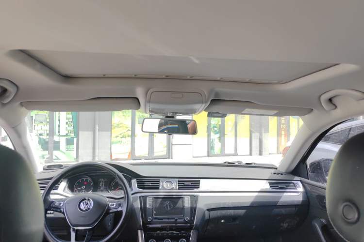 Used Volkswagen Passat 2017 330TSI DSG Luxury Edition