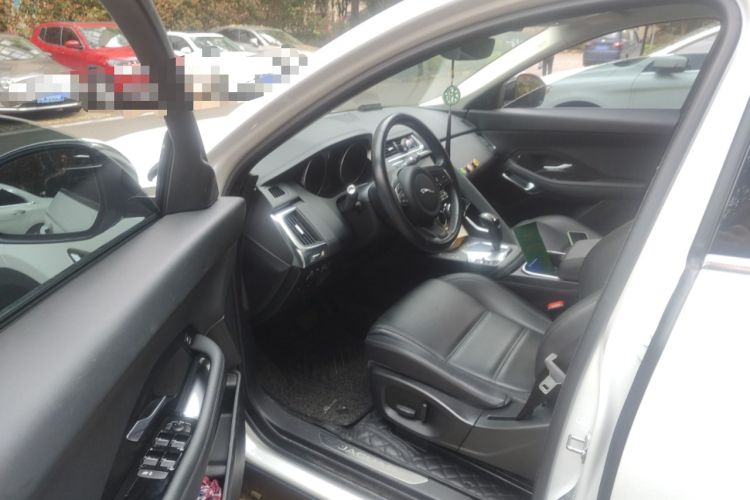 Used Jaguar E-PACE 2018 P250 S China V-standard Driver Seat