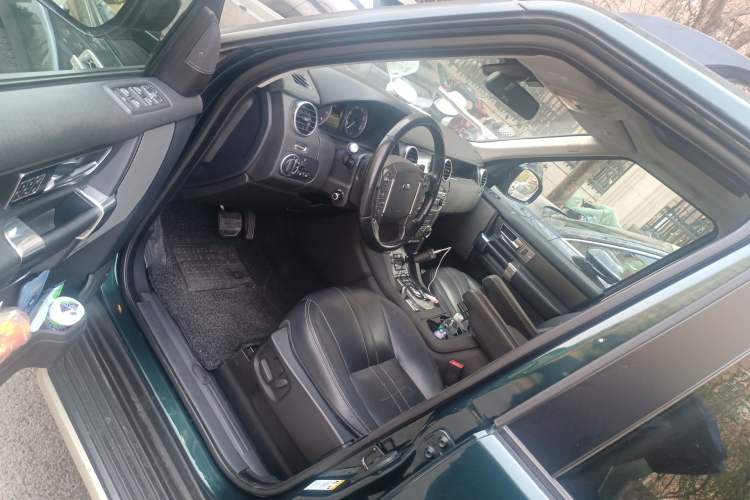 Used Land Rover Discovery 2014 3.0 SC V6 HSE
