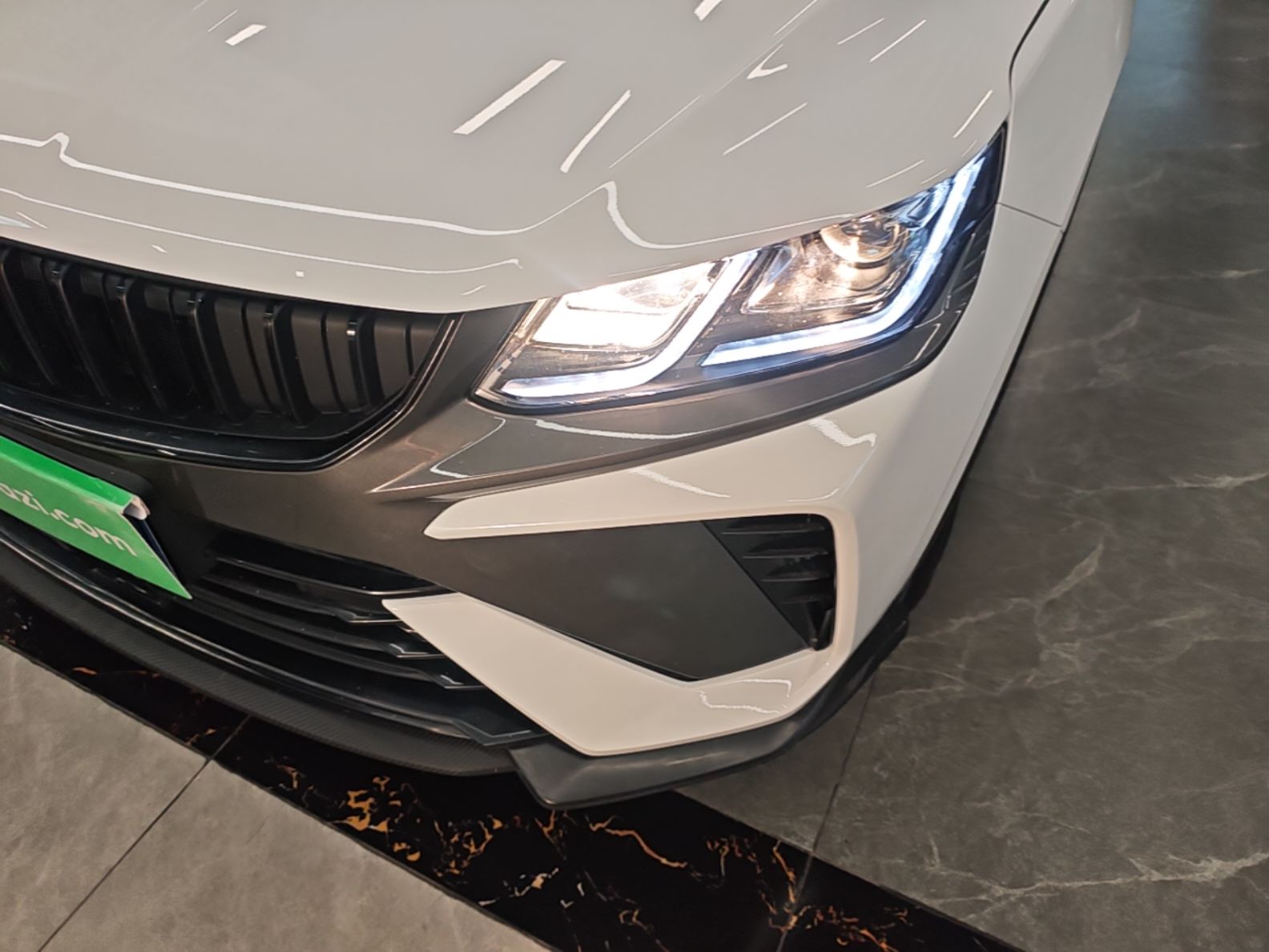 Geely Auto Coolray 2024 1.5T DCT Longteng Edition — снимка 8
