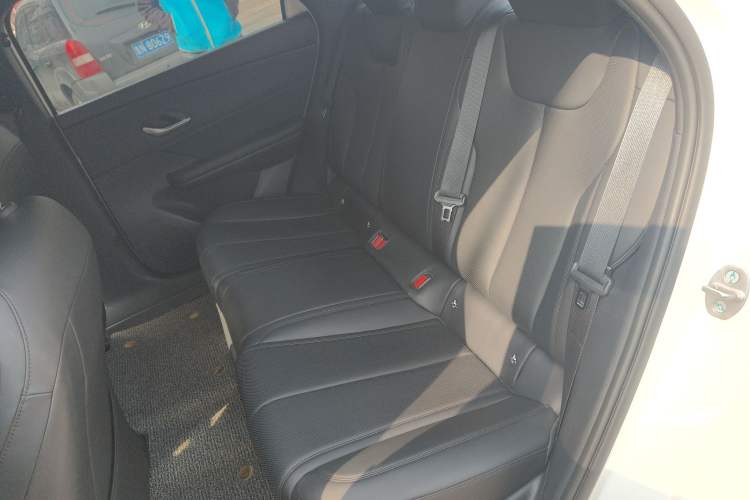 Used BYD e7 2025 Model 520 Smart Travel Edition
