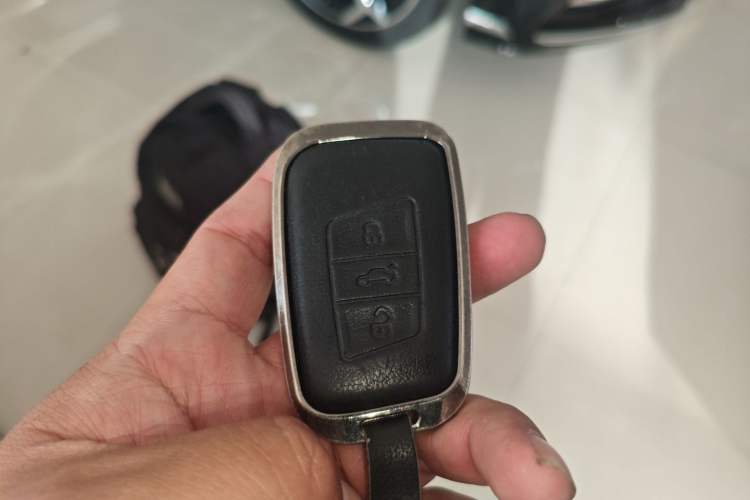 Used Volkswagen Magotan 2023 2 Million Units Limited Edition 330TSI DSG Leading Version