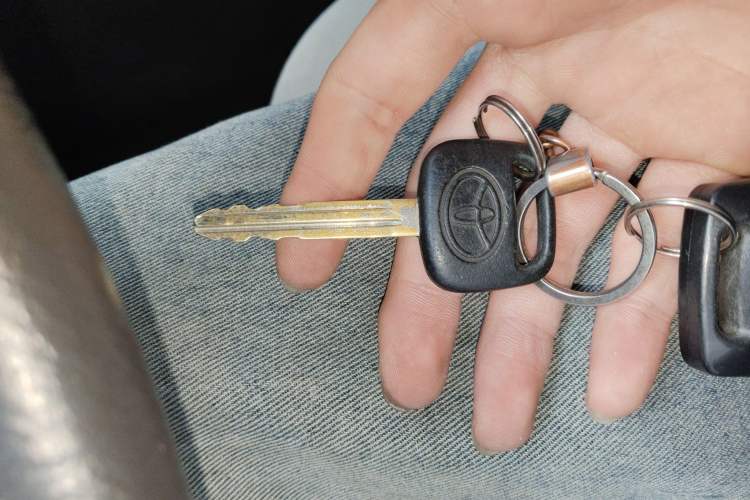 Used Jinbei Express 2017 2.0L Standard Version V19 Vehicle Key