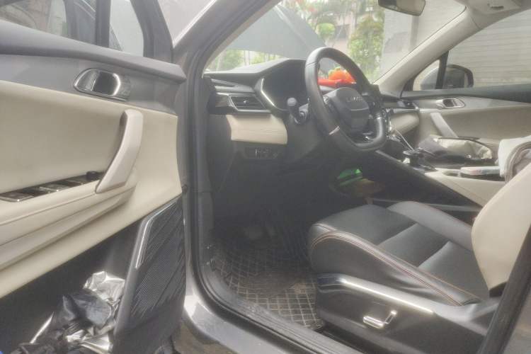 Used Lynk & Co 06 2020 1.5T Type Plus Driver Seat