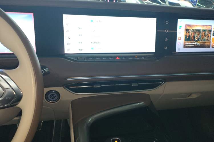 Used VOYAH FREE 2021 Four-Wheel Drive Extended-Range First Edition Commemorative Edition Exclusive Luxury Package
