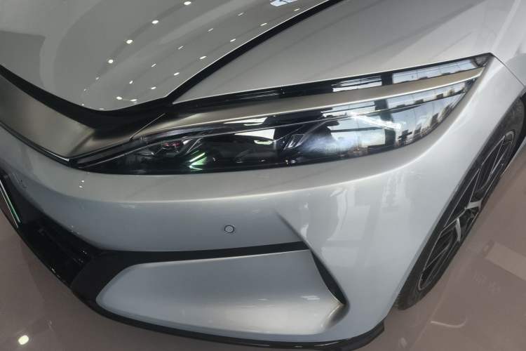 Used BYD Han L 2025 EV Four-Wheel Drive LiDAR Flagship Model