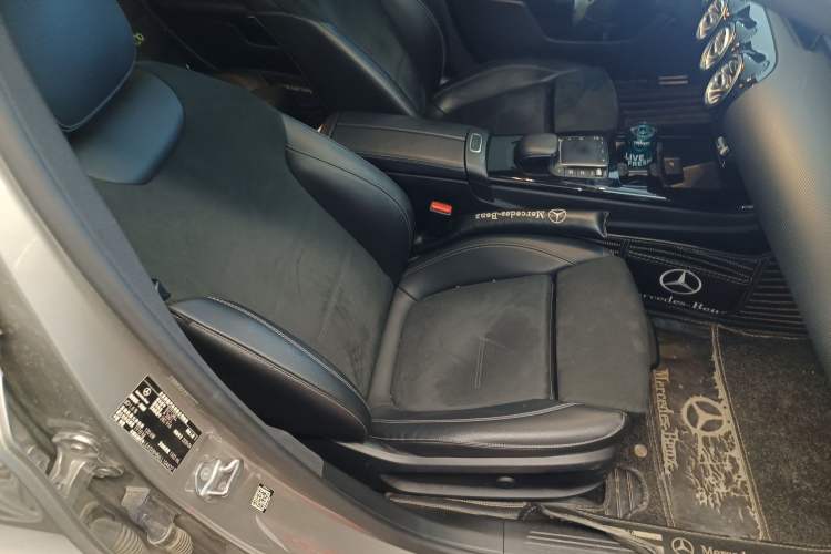 Used Mercedes-Benz A-Class 2020 Restyled A 200 L Sport Sedan Fashion Version