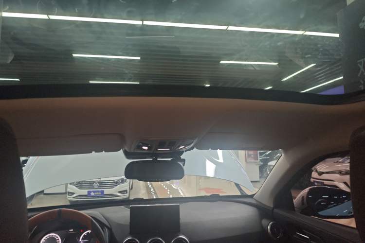 Used Wey VV5 2017 2.0T Flagship Edition