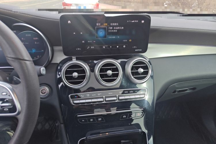 Used Mercedes-Benz GLC 2021 GLC 260 L 4MATIC Dynamic Edition
