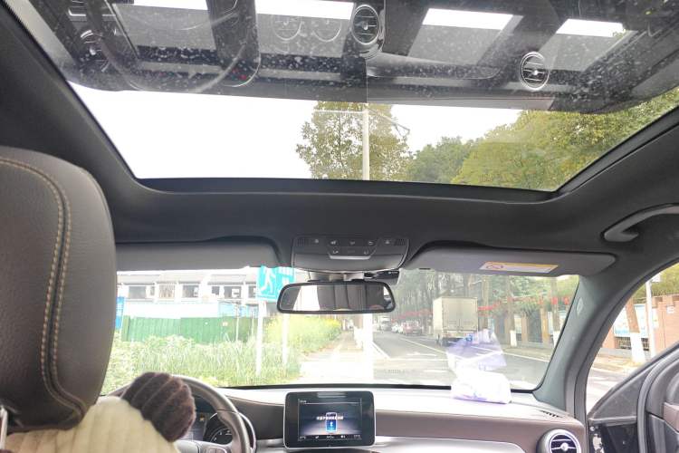 Used Mercedes-Benz GLC 2018 Facelifted GLC 260 4MATIC Dynamic Edition