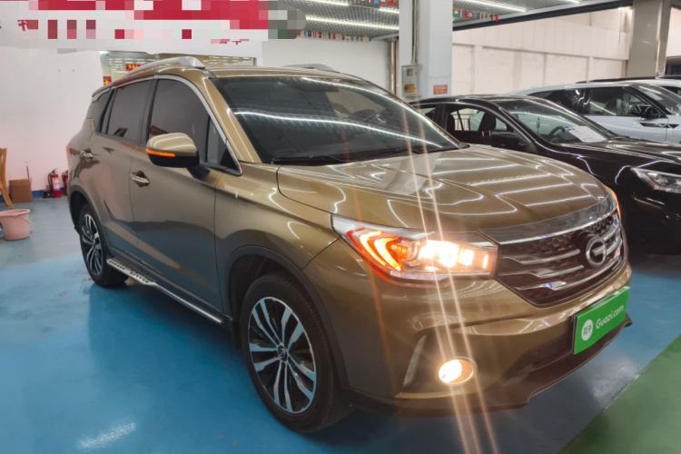 Used GAC Trumpchi GS4 2015 200T G-DCT Luxury Edition Front Right 45 Deg