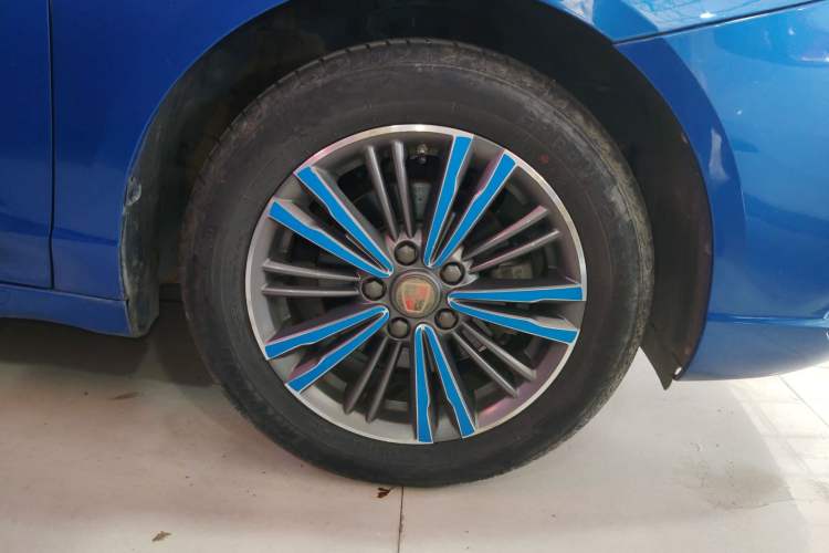 Used Roewe i5 2019 1.5L Automatic 4G Connected Langhao Edition
