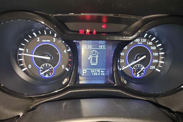 Used JMC Yusheng S350 2013 2.4T Automatic 2WD Diesel Luxury Edition 5 Seats Instrument Cluster