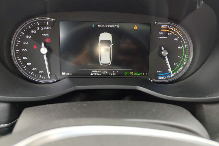 Used Roewe Ei5 2018 Internet Flagship Edition Odometer Close Up