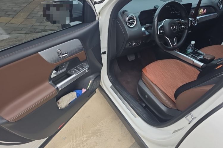 Used Mercedes-Benz GLB 2022 Second Facelift GLB 200 Dynamic Edition Driver Seat