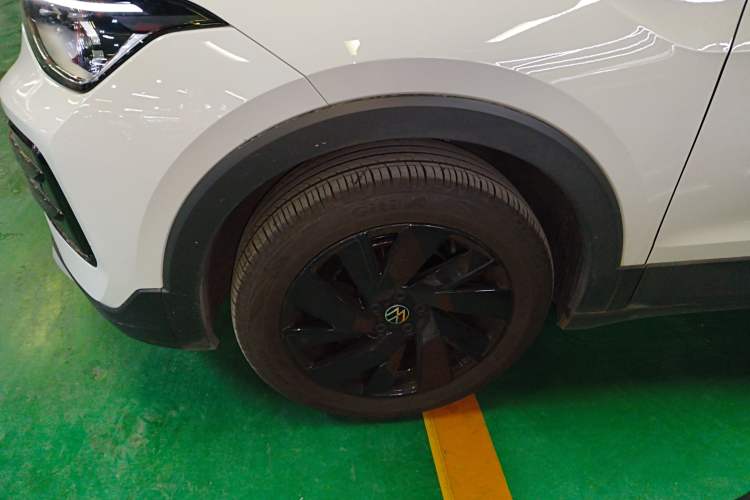 Used Volkswagen Tharu 2025 NewRui 300TSI Prestige Edition