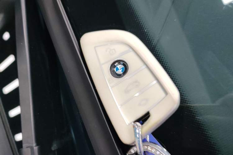 Used BMW 2 Series 2021 225i 4-Door Coupe M Sport Package
