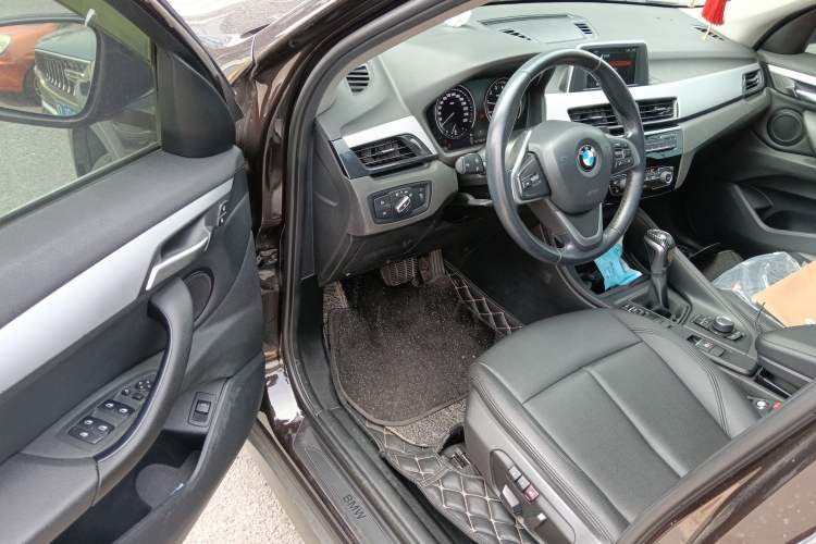 Used BMW X1 2019 sDrive20Li Leading Model Driver Seat